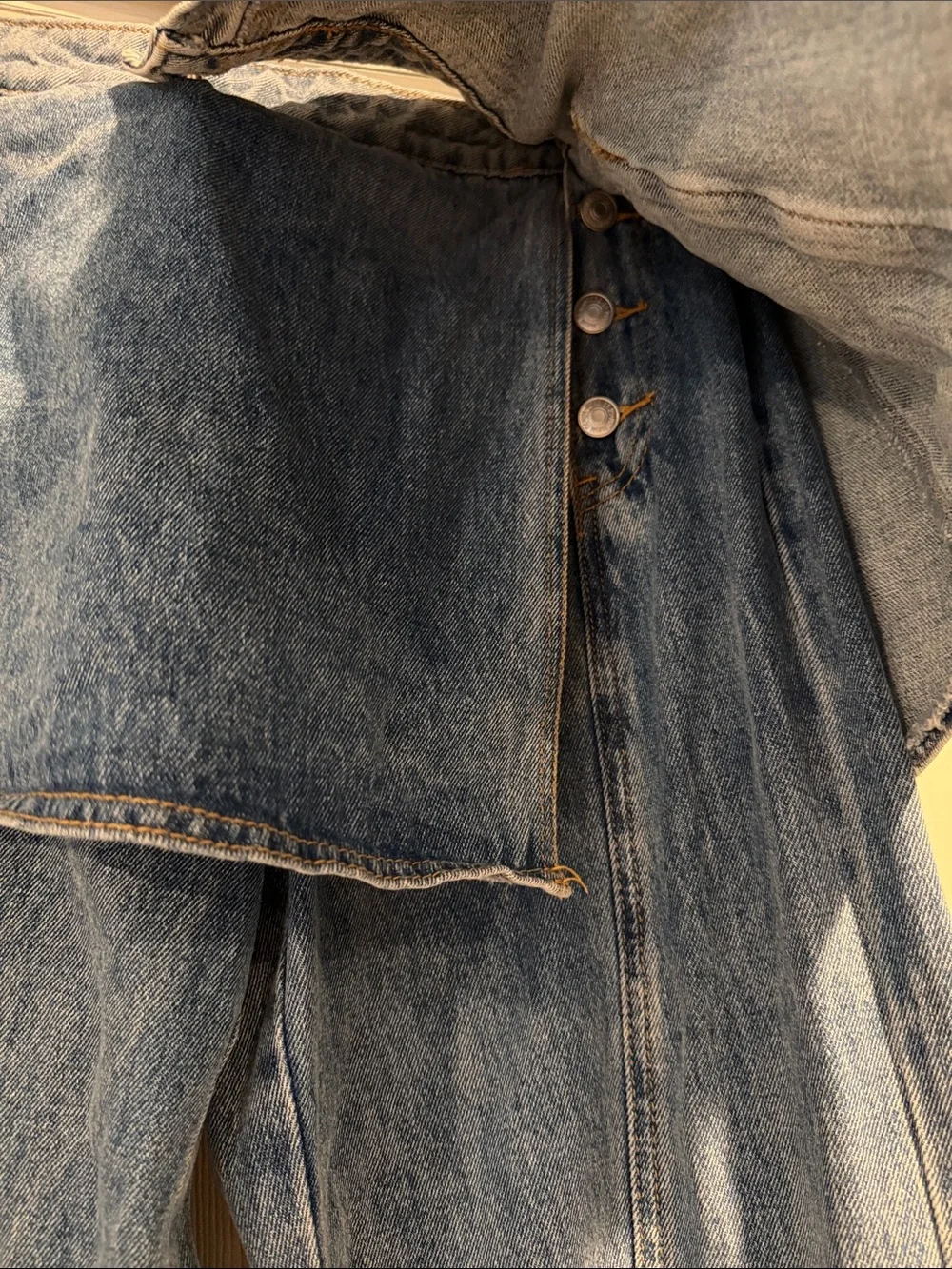 Wide-Leg Cargo Jeans